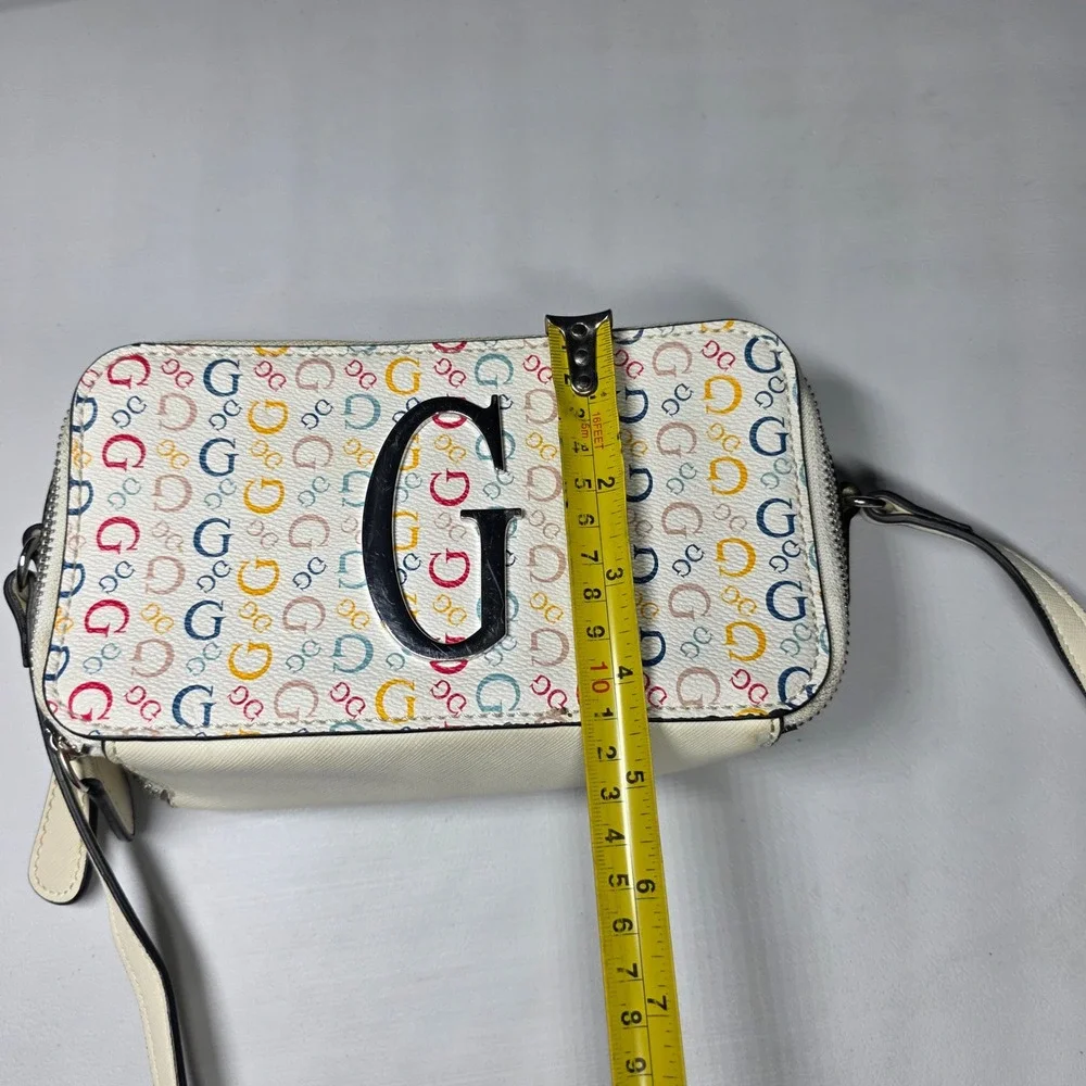 GUESS Logo Crossbody Bag White Multi Color Monogram G AA819914 Small Purse Y2K